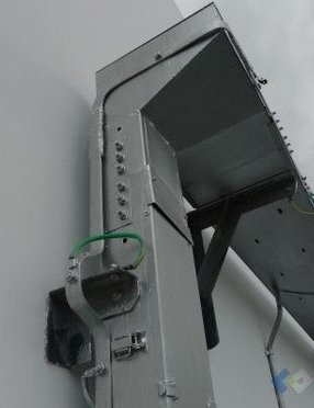 电缆桥架的接地